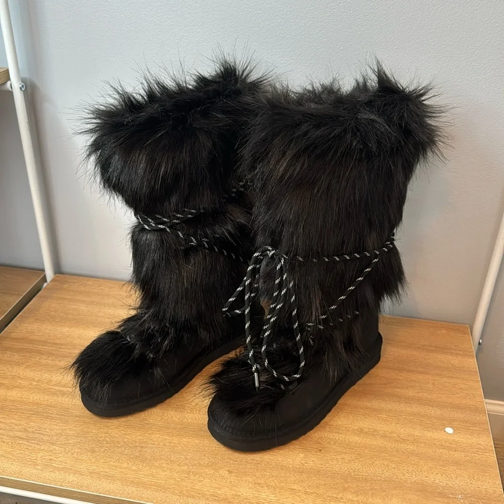Faux Fur Winter Snow Boots - Black